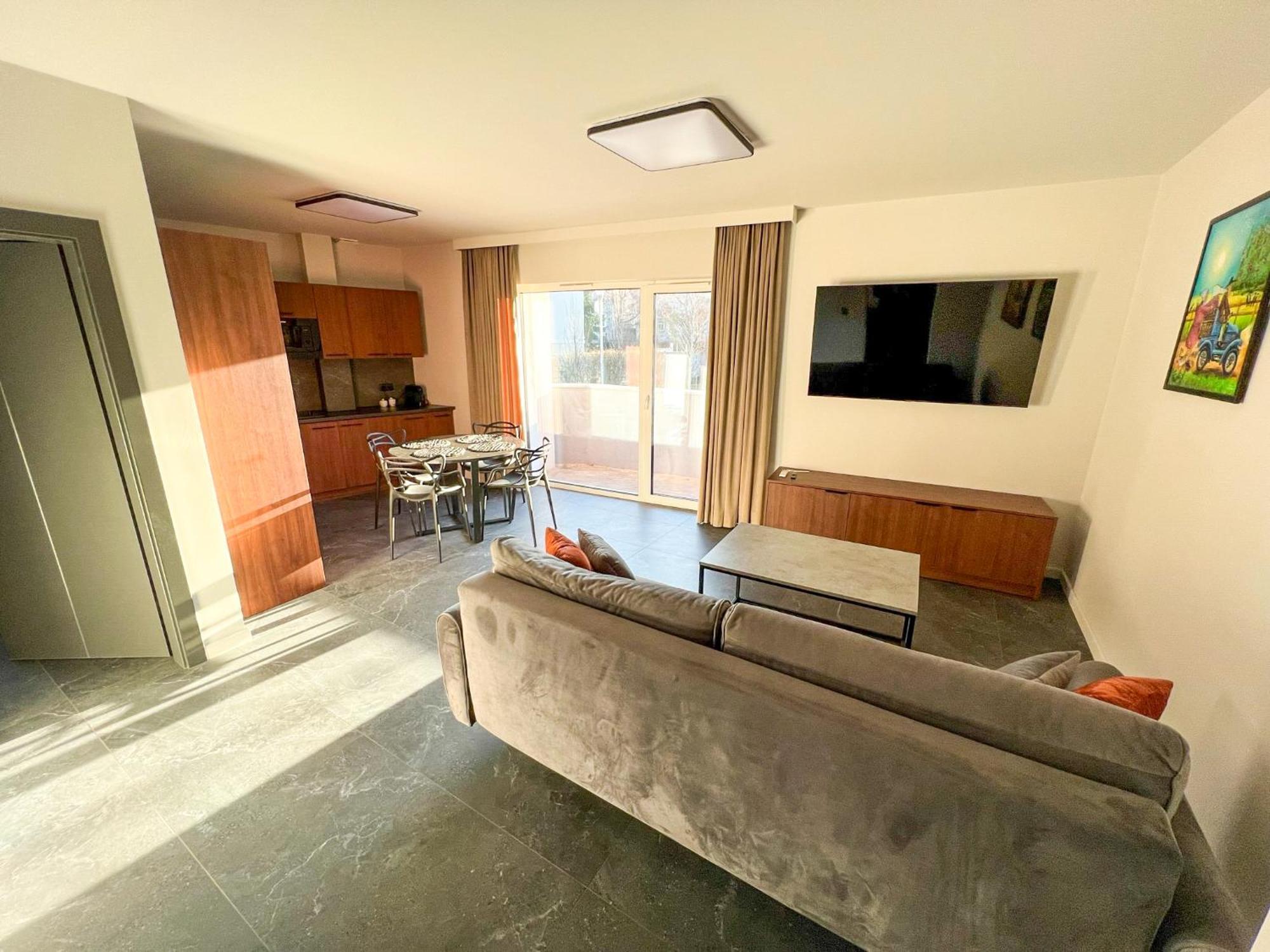 Apartamenty Centrum Park Twardowskiego 4 Zielona Gora  Exterior photo